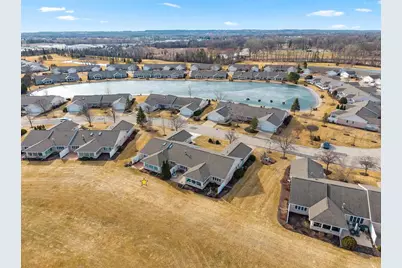 1617 Twin Lakes Circle, Green Bay, WI 54311 - Photo 35