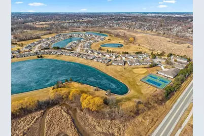 1617 Twin Lakes Circle, Green Bay, WI 54311 - Photo 43