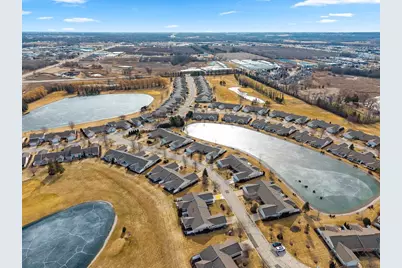 1617 Twin Lakes Circle, Green Bay, WI 54311 - Photo 39