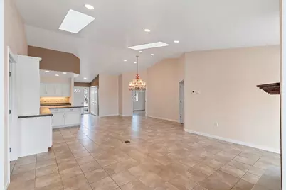 1617 Twin Lakes Circle, Green Bay, WI 54311 - Photo 11