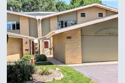 1235 W Nicolet Circle, Appleton, WI 54914 - Photo 1