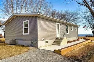 7852 S US Hwy 45, Oshkosh, WI 54902 - Photo 31