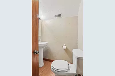 1426 E Calumet Street, Appleton, WI 54915 - Photo 11