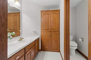 63 Brentwood Ln, Appleton, WI 54915 - Photo 49