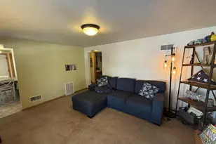 1631 W Spring St, Appleton, WI 54914 - Photo 3