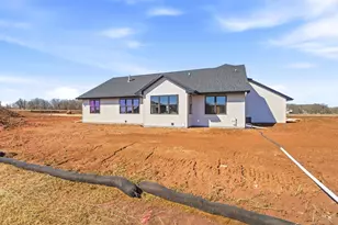 2645 Cornell Ave, Neenah, WI 54956 - Photo 43