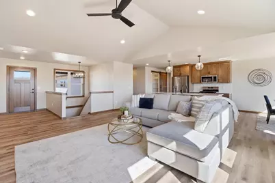 2645 Cornell Avenue, Neenah, WI 54956 - Photo 7