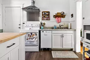 614 W 6th St, Appleton, WI 54911 - Photo 17