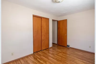 1631 S Walden Avenue, Appleton, WI 54915 - Photo 15