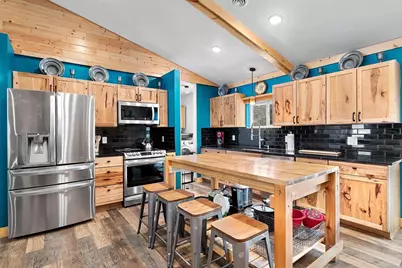 W9988 Terri Lane, Crivitz, WI 54114 - Photo 11