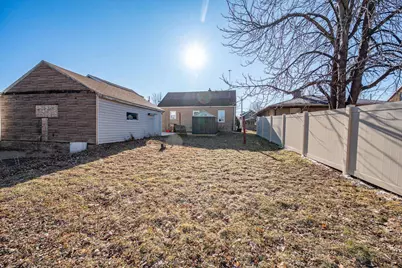 658 Appleton Road, Menasha, WI 54952 - Photo 27