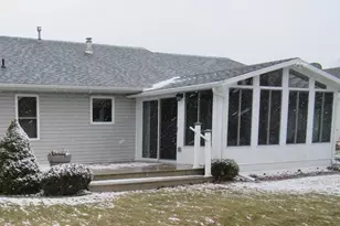 3169 Emory St, Green Bay, WI 54311 - Photo 9