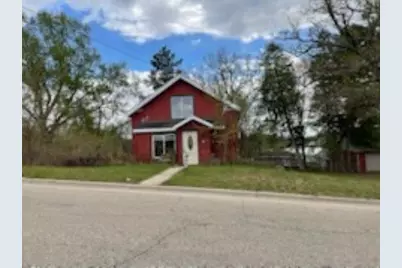 119 W Park Street, Neshkoro, WI 54960 - Photo 1