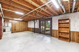 2462 Bluestone Pl, Green Bay, WI 54311 - Photo 15