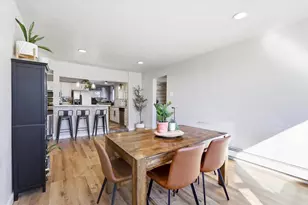 2451 Longtail Beach Ln, Suamico, WI 54173 - Photo 5