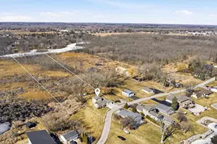 2451 Longtail Beach Ln, Suamico, WI 54173 - Photo 27