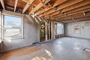 131 Mckinley St, Two Rivers, WI 54241 - Photo 15