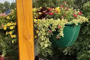 837 Sunridge Dr, Waupaca, WI 54981 - Photo 7