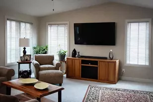 837 Sunridge Dr, Waupaca, WI 54981 - Photo 3