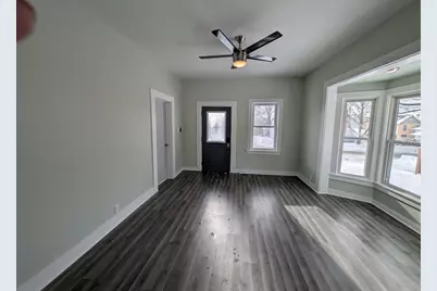 109 Park Avenue, Berlin, WI 54923 - Photo 9