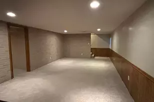 1931 N Summit St, Appleton, WI 54914 - Photo 15