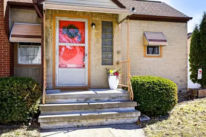 1108 N Gillett Street, Appleton, WI 54914 - Photo 3