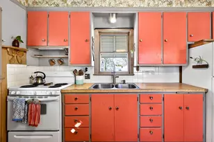 1108 N Gillett St, Appleton, WI 54914 - Photo 11