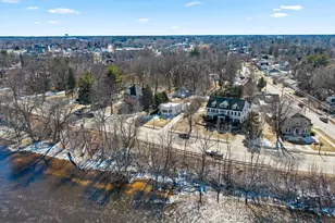 2141 Riverside Ave, Marinette, WI 54143 - Photo 7