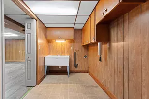 2105 N Ballard Rd, Appleton, WI 54911 - Photo 25