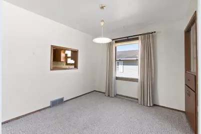 421 Manhattan Street, Chilton, WI 53014 - Photo 5