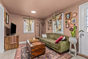 231 W Smith Ave, Oshkosh, WI 54901 - Photo 7