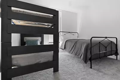 1071 Brookwood Drive, Green Bay, WI 54304 - Photo 43