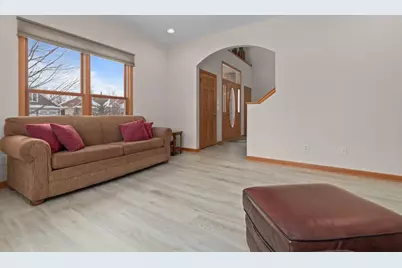 W5071 Cherrywood Court, Sherwood, WI 54169 - Photo 5