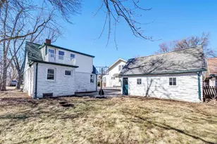 405 2nd St, Neenah, WI 54956 - Photo 31