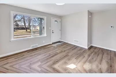 405 2nd Street, Neenah, WI 54956 - Photo 7