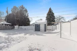 308 Lau St, Green Bay, WI 54302 - Photo 23