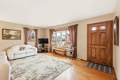 1107 Honeysuckle Lane, Neenah, WI 54956 - Photo 11