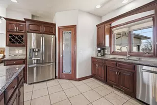 3400 W Warner Estates Dr, Appleton, WI 54913 - Photo 13