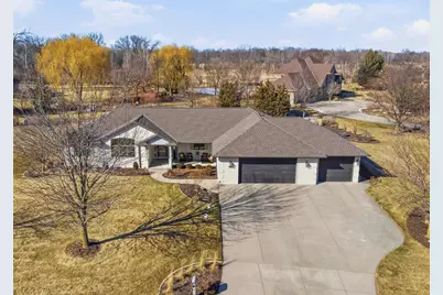 3400 W Warner Estates Drive, Appleton, WI 54913 - Photo 1