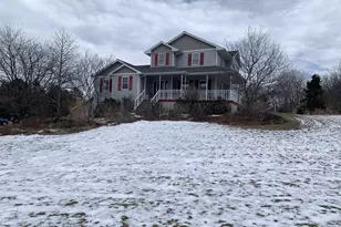 3208 Bridge Rd, Suamico, WI 54313 - Photo 3