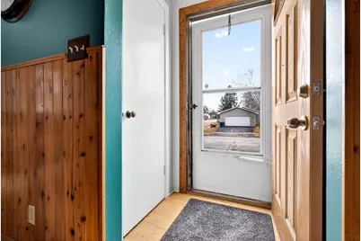 936 Lincoln Street, Menasha, WI 54952 - Photo 5