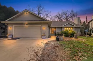 1715 Bernheim St, Oshkosh, WI 54904 - Photo 1