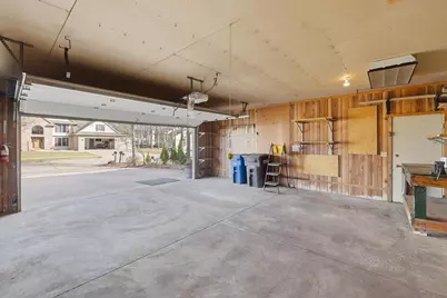 1715 Bernheim Street, Oshkosh, WI 54904 - Photo 29