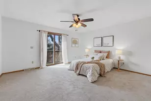 1715 Bernheim St, Oshkosh, WI 54904 - Photo 15