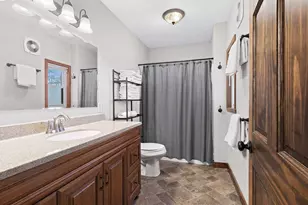 730 W Oklahoma St, Appleton, WI 54914 - Photo 15