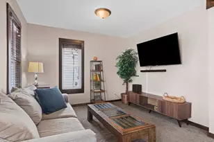 730 W Oklahoma St, Appleton, WI 54914 - Photo 7