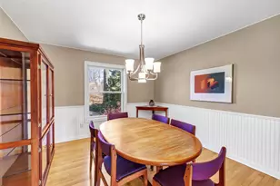 1460 Woodmont Way, Ashwaubenon, WI 54313 - Photo 5