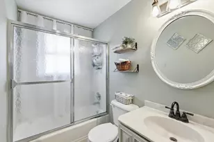 1809 N Charlotte St, Appleton, WI 54911 - Photo 11