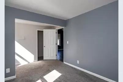 901 S Greenwood Avenue, Green Bay, WI 54304 - Photo 13