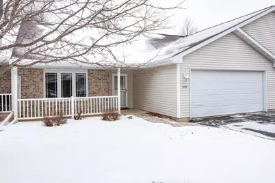 486 Wyldewood Drive #B, Oshkosh, WI 54904 - Photo 1